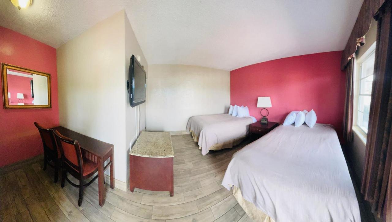Budget Inn - St. Petersburg Extérieur photo