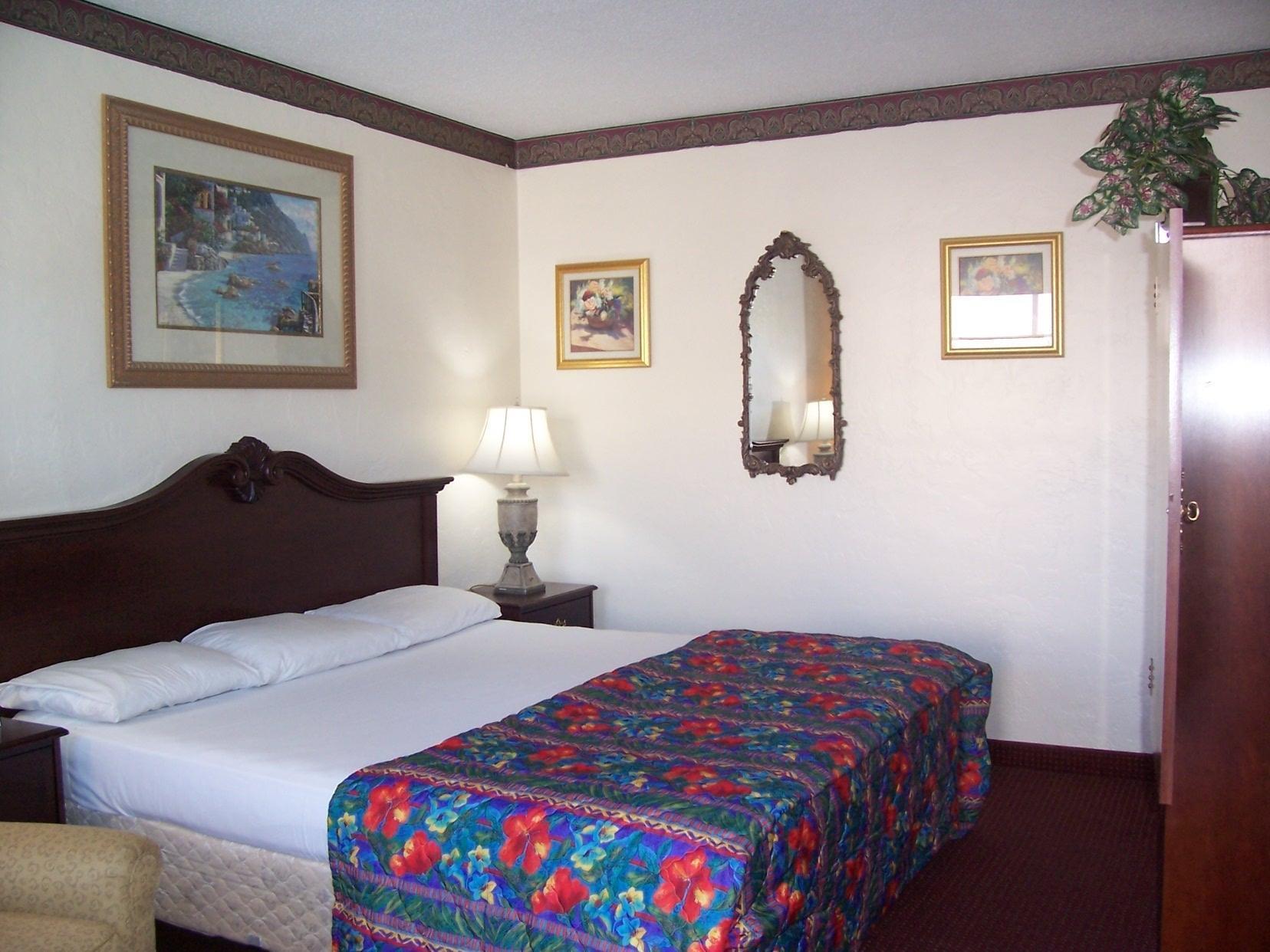 Budget Inn - St. Petersburg Extérieur photo